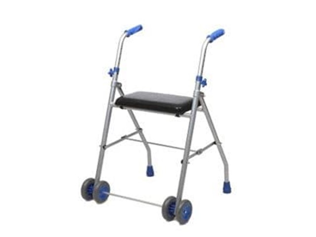 Andador de aluminio con asiento acolchado y ruedas